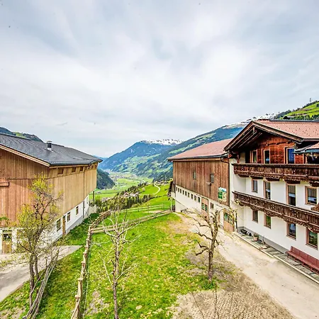 Apartment In Near Slopes *