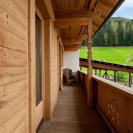 In Near Slopes * Hainzenberg