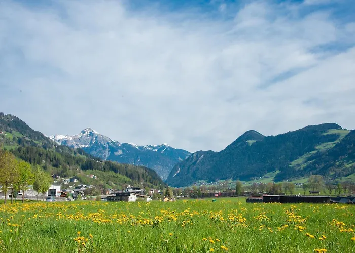 In Near Slopes * Hainzenberg